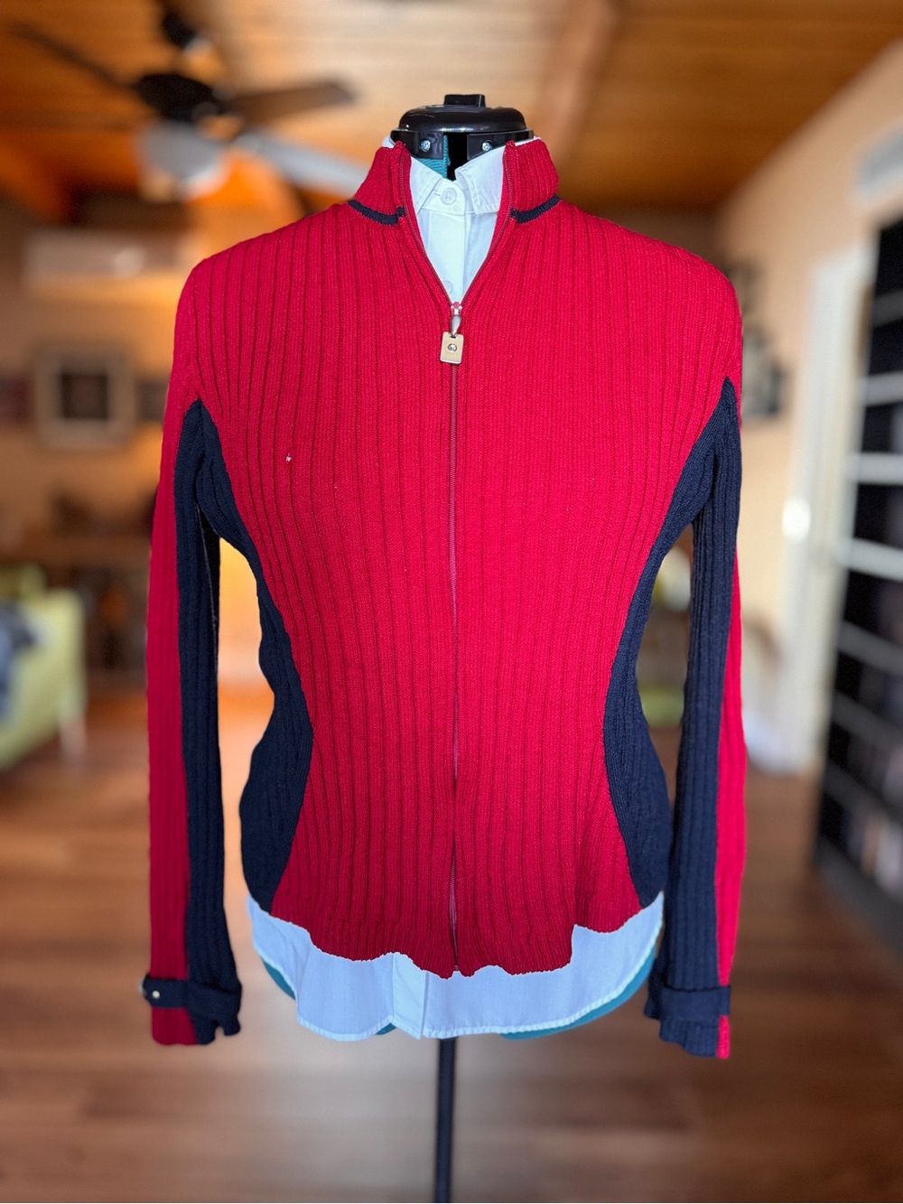 St. John Sport Red and Black Ribbed Zip-Front Jacket Size M As-Is/For Parts